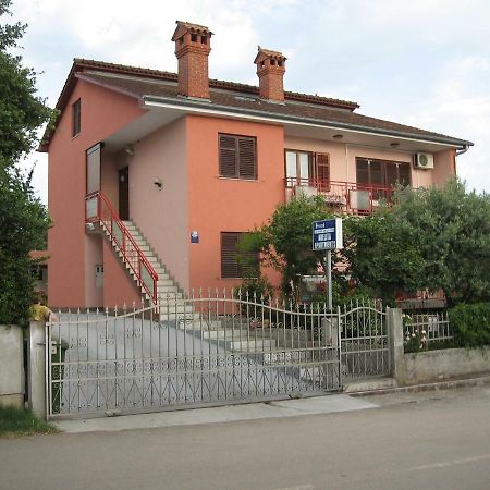 Apartments Adelita Poreč Eksteriør bilde