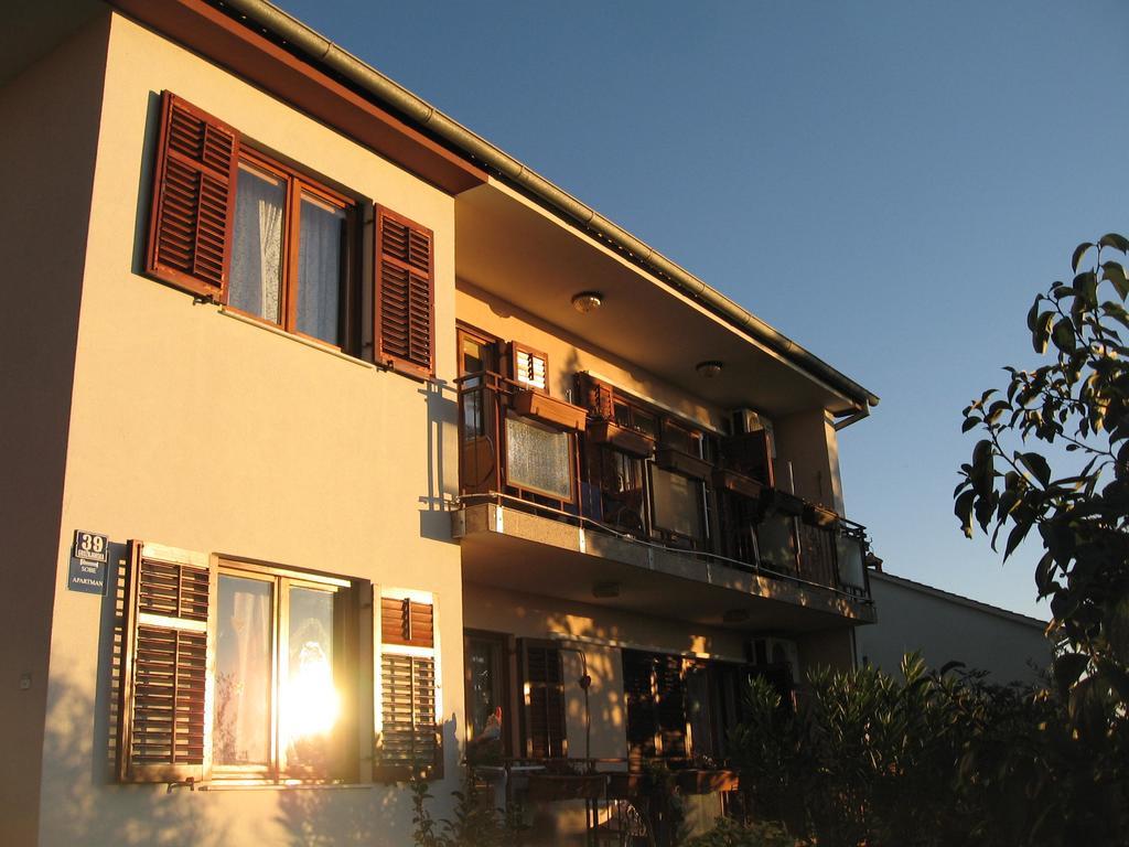 Apartments Adelita Poreč Eksteriør bilde